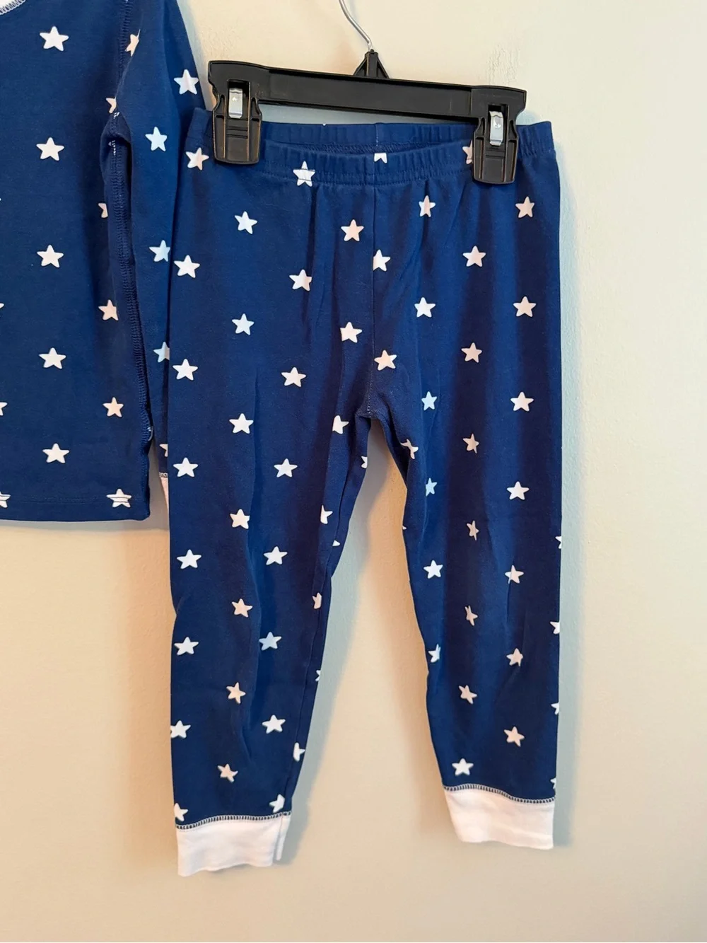 The Beaufort Bonnet Company Kids Navy Star Pajama Set